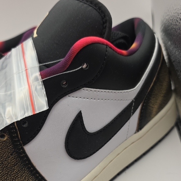 Nike Air Jordan 1 Low Se Black and Gold Sneakers Classic Design - Picture 6 of 14